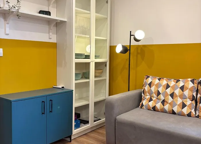 Cozy Corner In - Free Parking