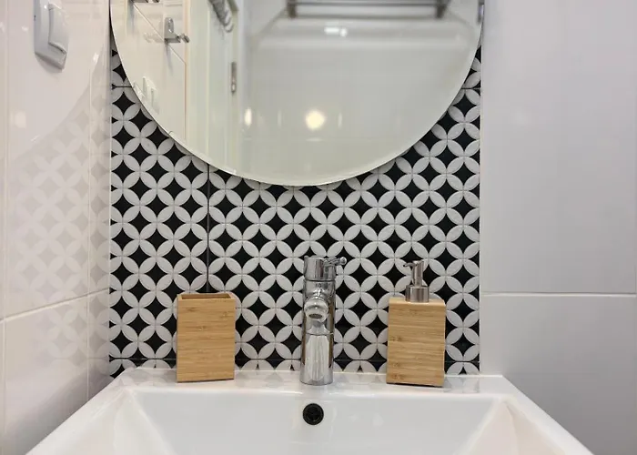 Cozy Corner In - Free Parking Варна